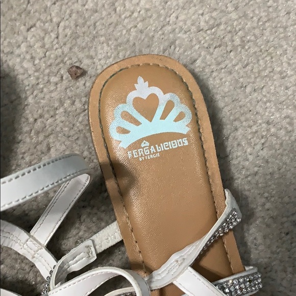 Fergalicous sandals with rhinestones - Picture 2 of 2